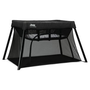Compact Travel 2-in-1 Play Yard and Bassinet, Black
