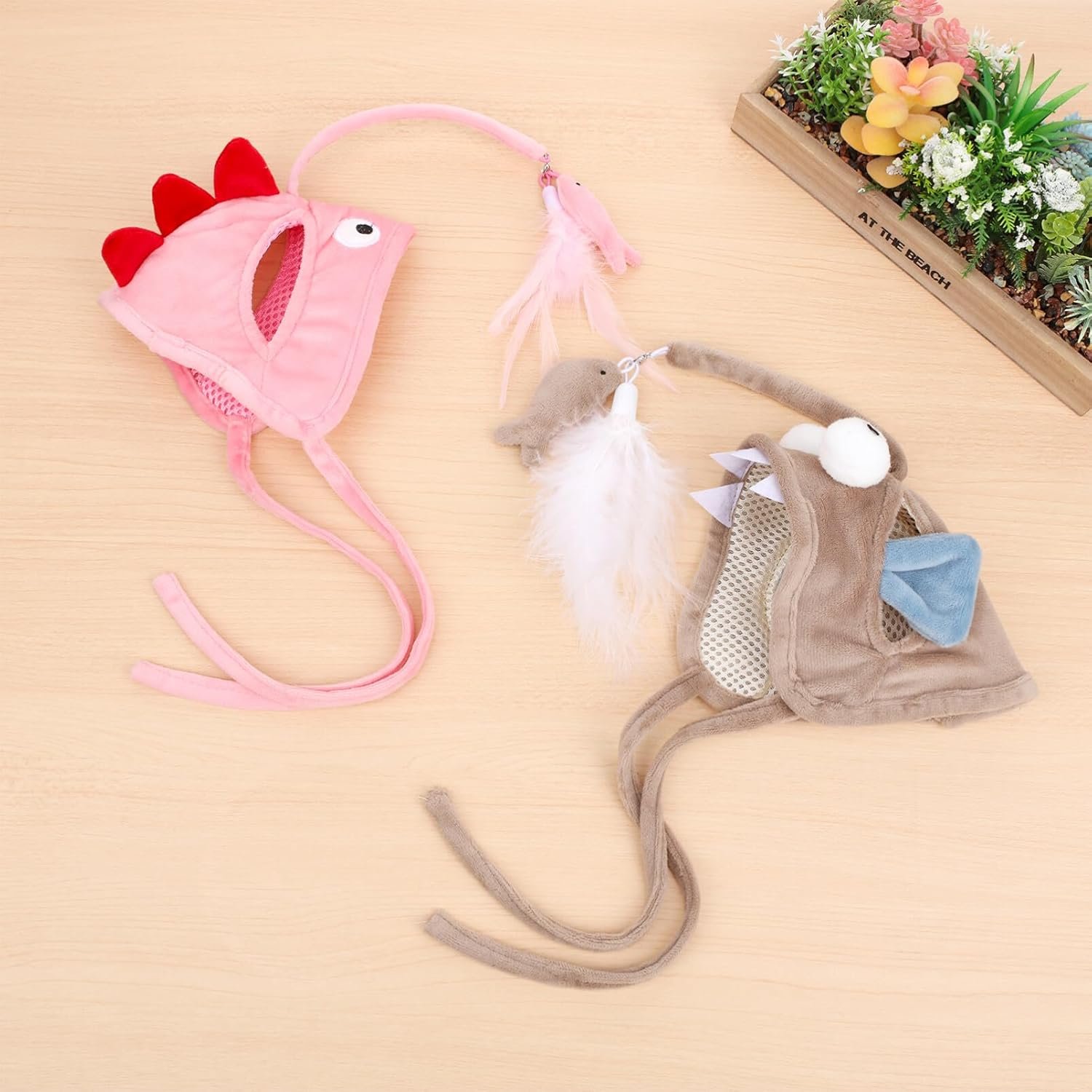 2-Pack Head-Mounted Interactive Cat Feather Toy with Adjustable Hat Strap - Image 2